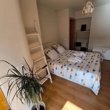 Vistas Al Lago De Osseja - Cerca De Puigcerda - Parking Y Trastero Privado * Osséja