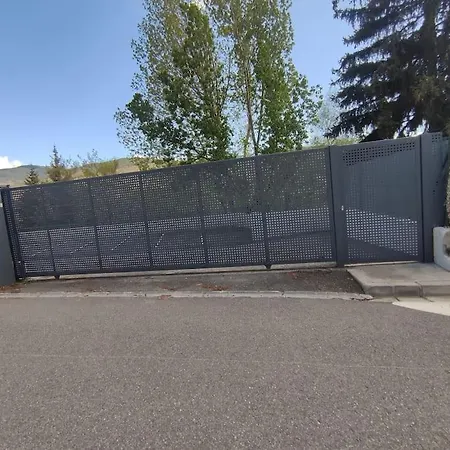 Vistas Al Lago De Osseja - Cerca De Puigcerda - Parking Y Trastero Privado * Osséja